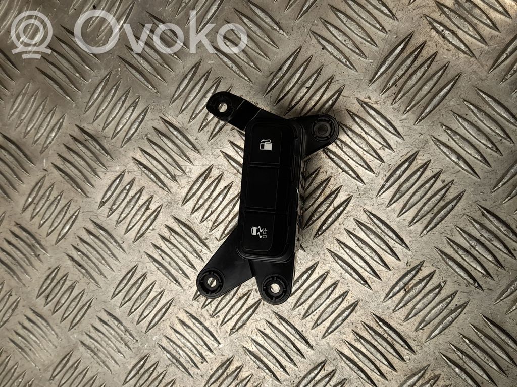Inne przełączniki i przyciski   93750D4830,L3870