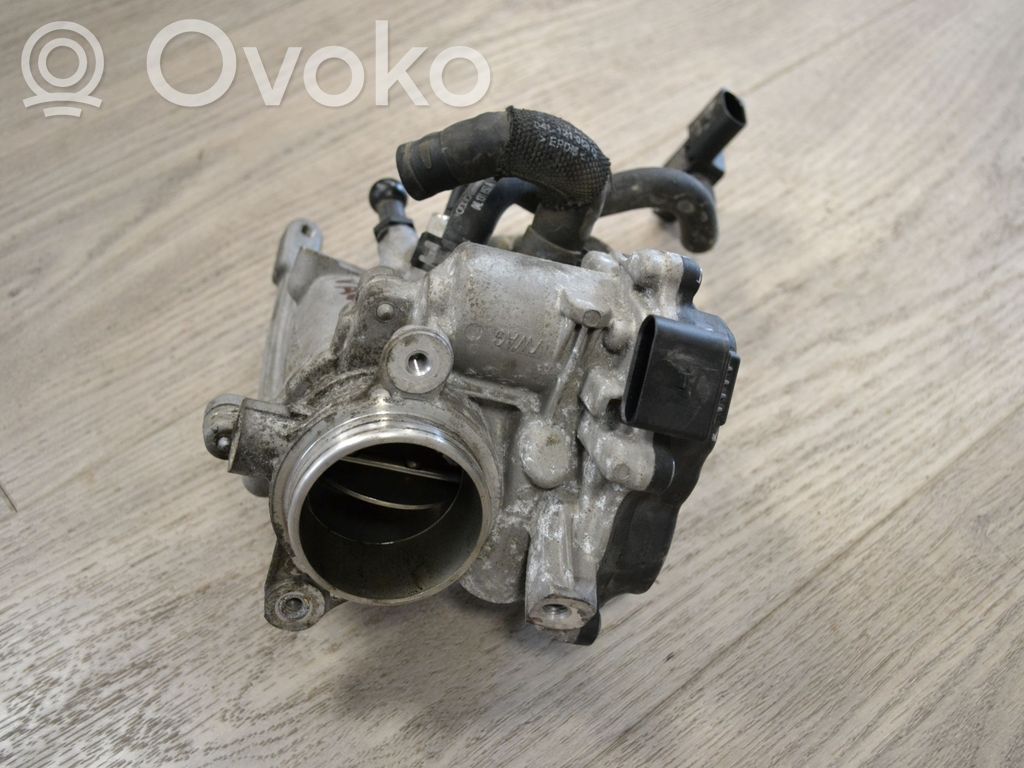 Volkswagen PASSAT B8 Valvola a farfalla 
