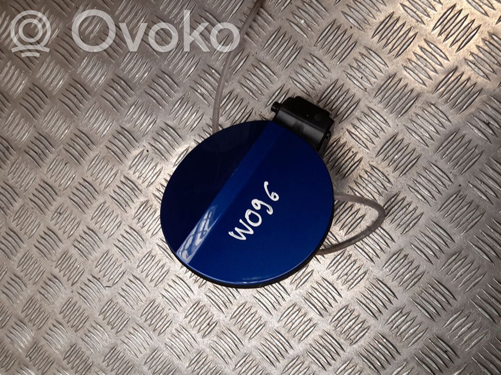 Skoda Fabia Mk3 (NJ) Klapka wlewu paliwa 