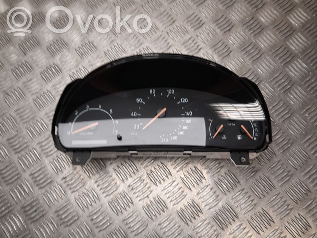 Saab 9-5 Velocímetro (tablero de instrumentos) 