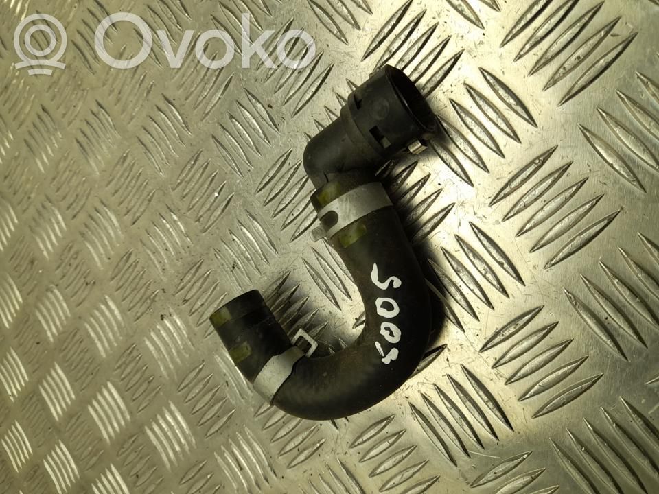 Hyundai Kona I Engine coolant pipe/hose 