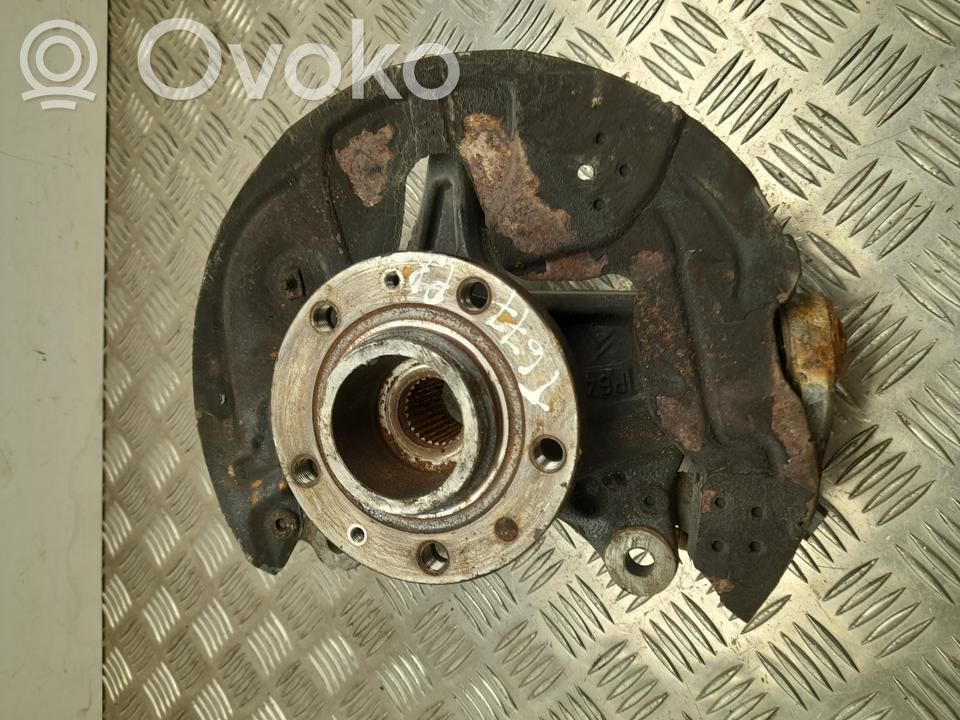 Cubo de rueda delantera   677,VD28875
