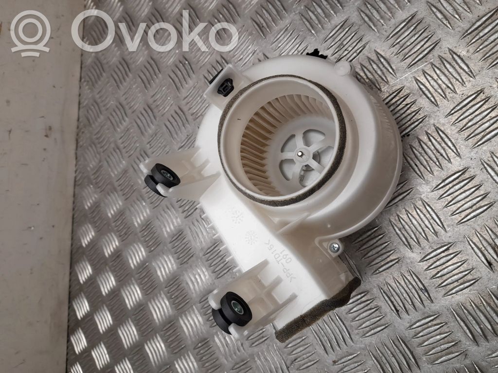 Toyota RAV 4 (XA40) Ventola riscaldamento/ventilatore abitacolo