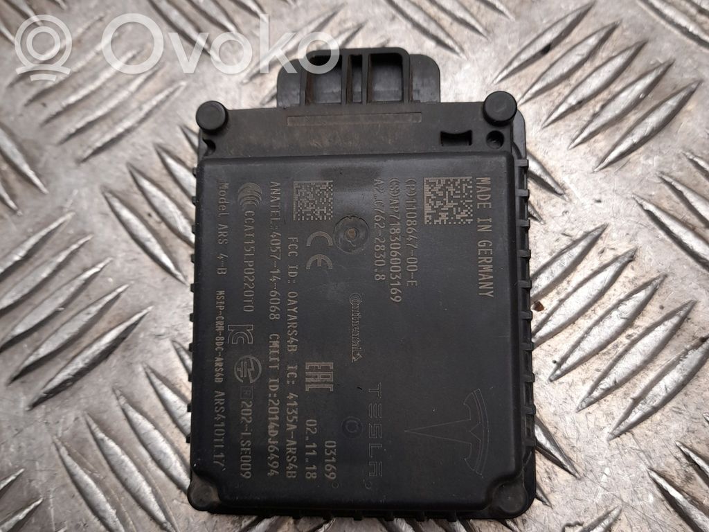 Tesla Model 3 Distronic sensor radar 
