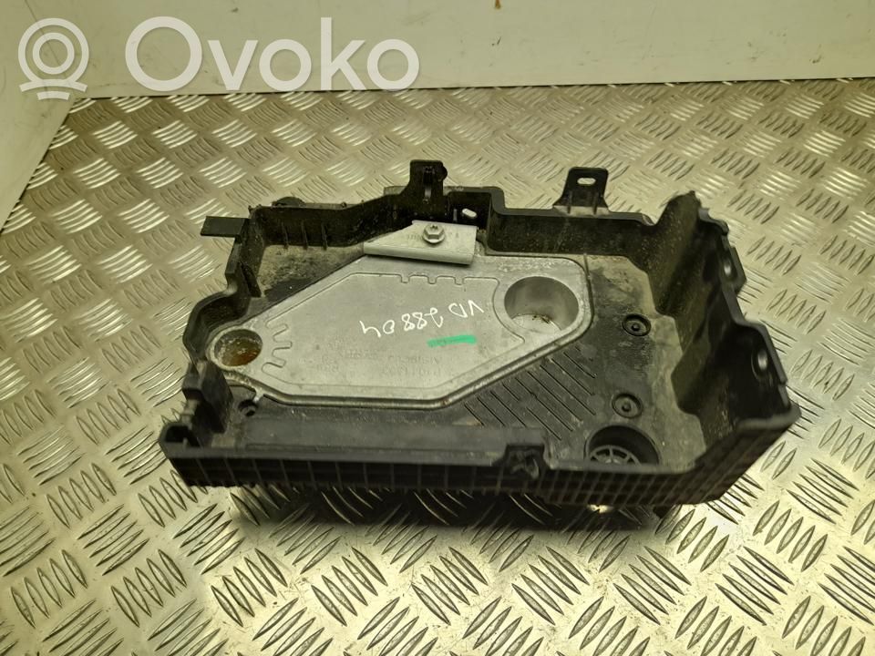 Renault Clio V Akumuliatoriaus tvirtinimo padas 