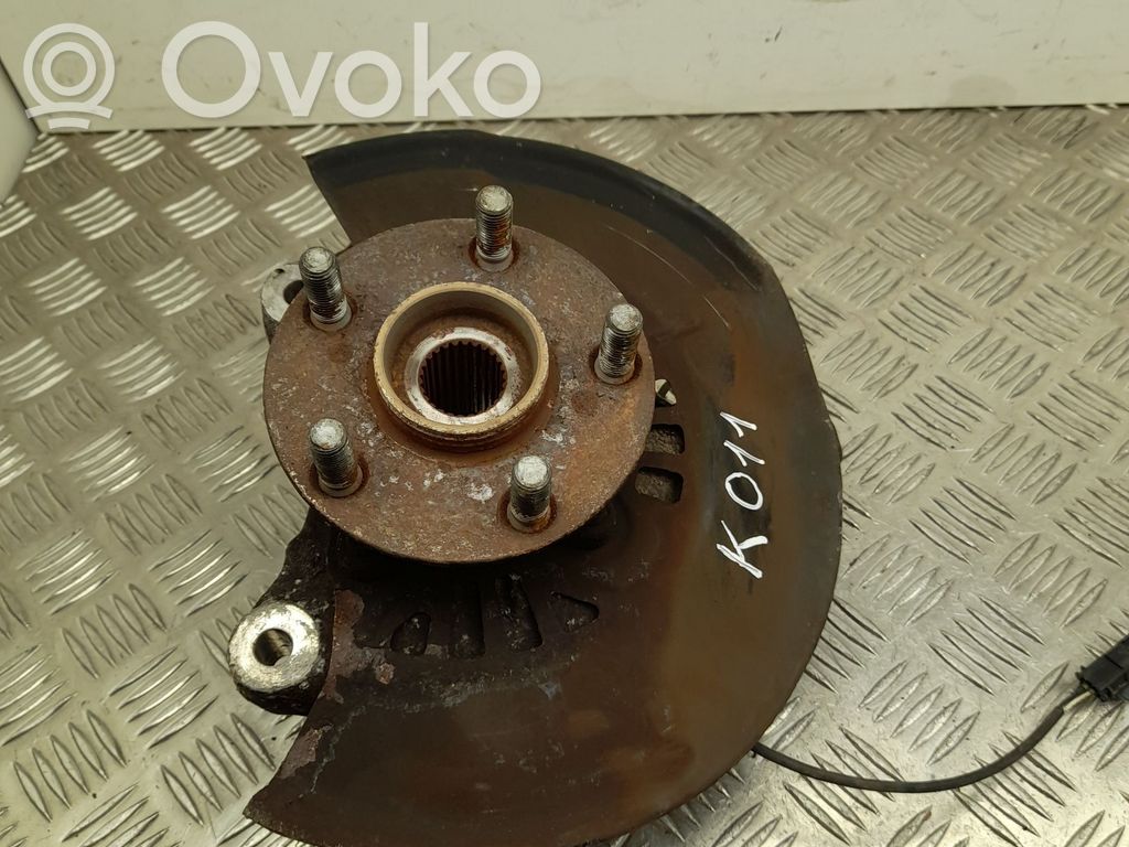 Toyota Prius (XW30) Cubo de rueda delantera