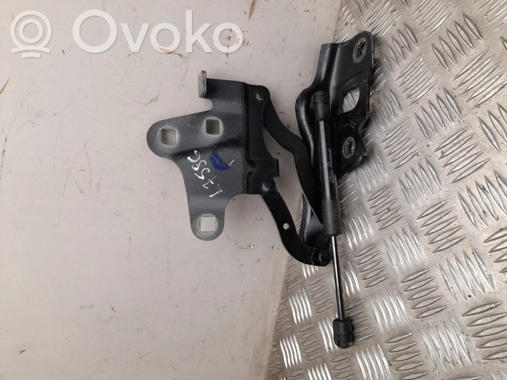 Alfa Romeo Stelvio Charnière de hayon