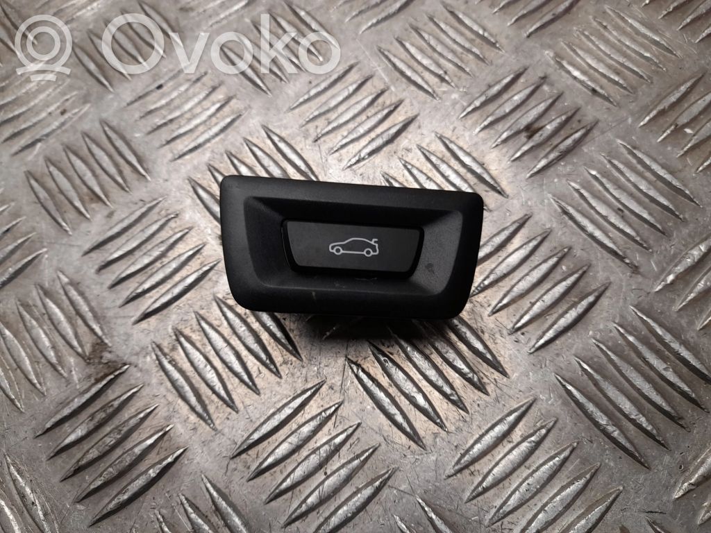 BMW iX Interruptor para abrir la puerta trasera 
