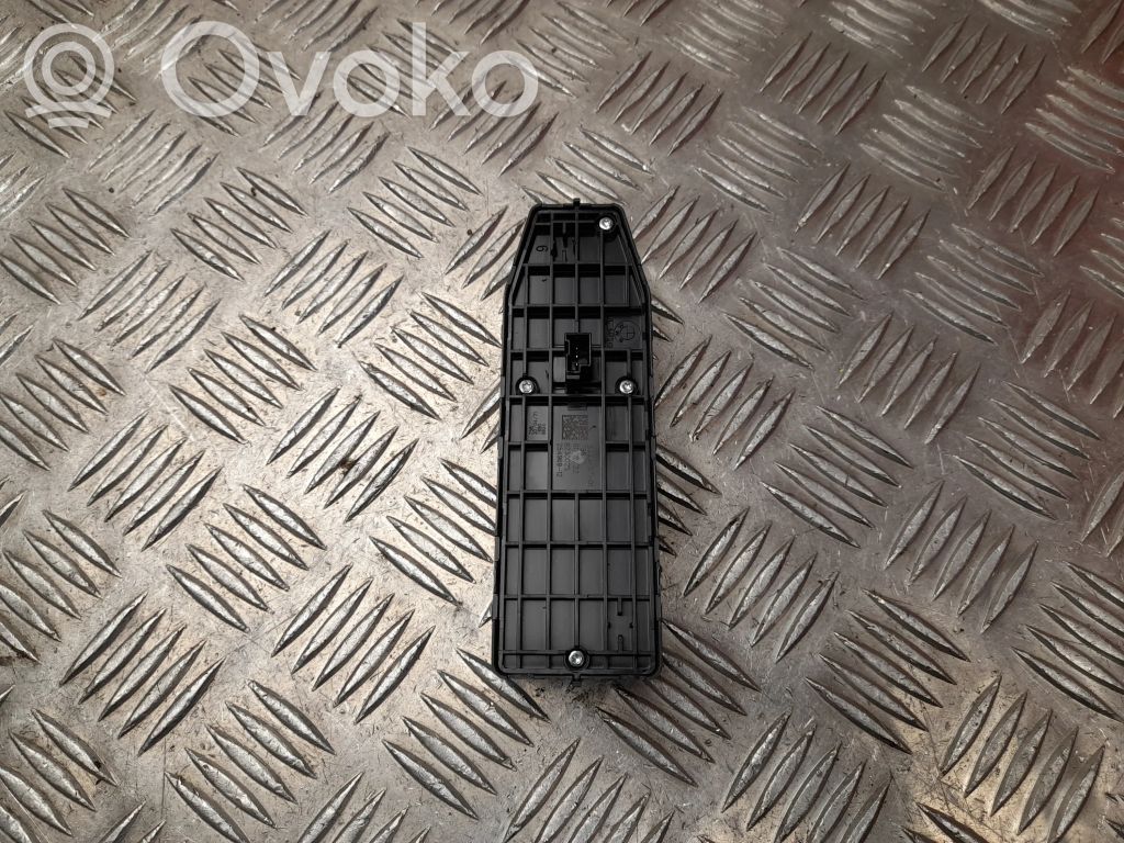 BMW iX Electric window control switch 