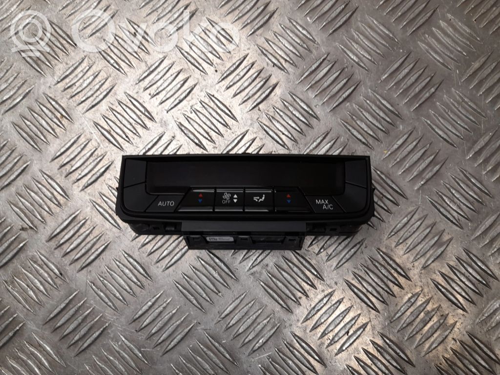 BMW iX Climate control unit 