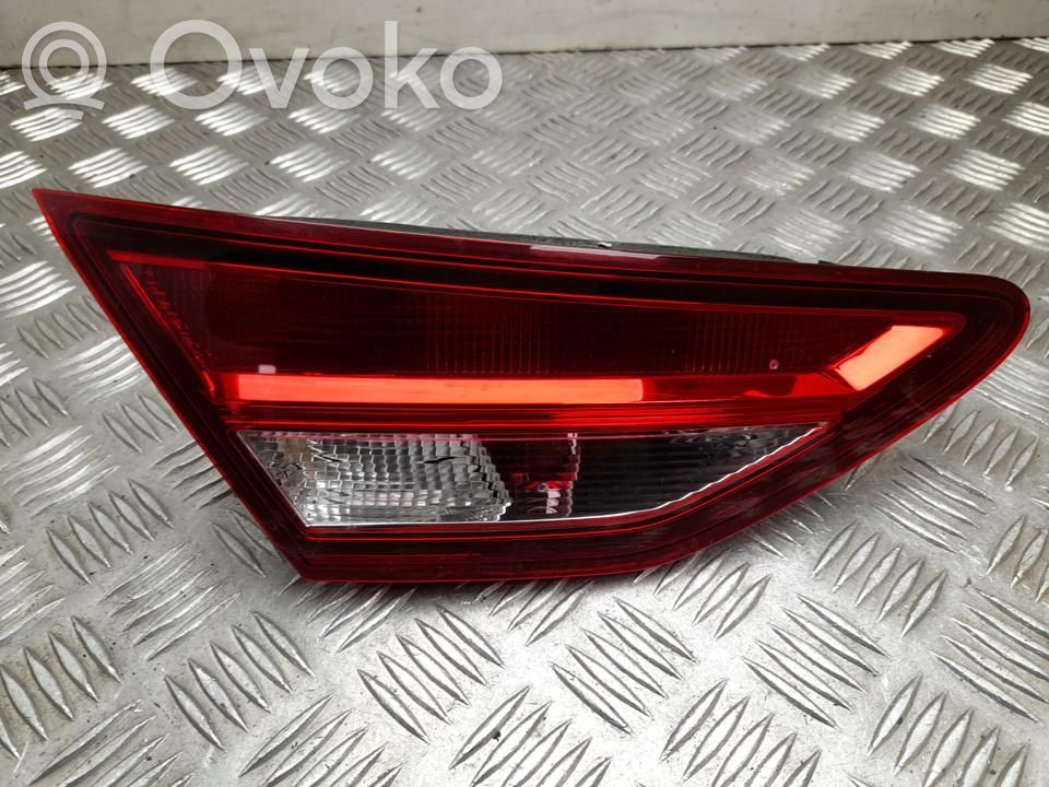 Seat Leon (5F) Galinis žibintas kėbule 
