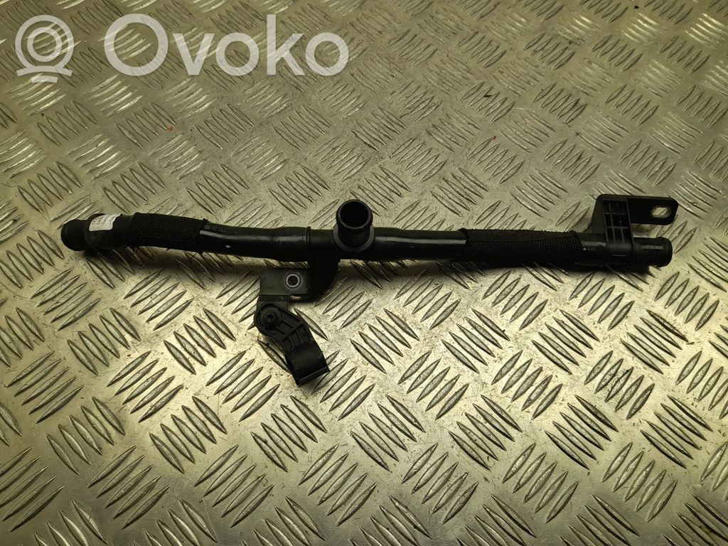 Audi Q8 e-tron Engine coolant pipe/hose 