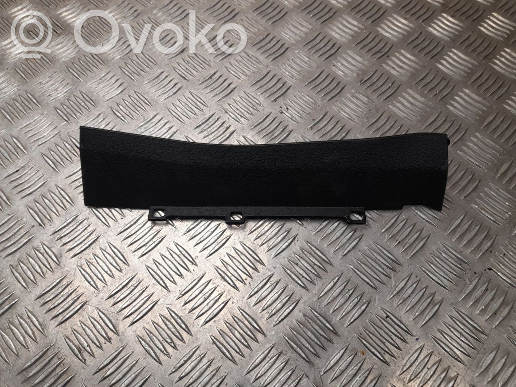 BMW iX Kita salono detalė 