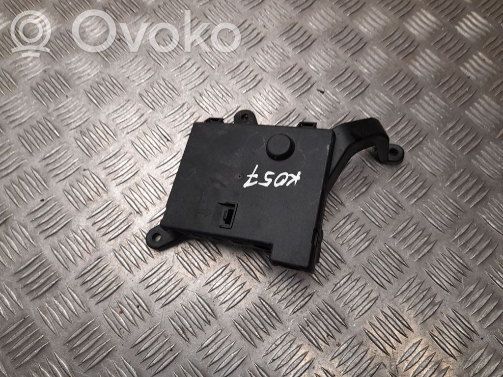Audi Q8 e-tron Saugiklių dėžė (komplektas) 