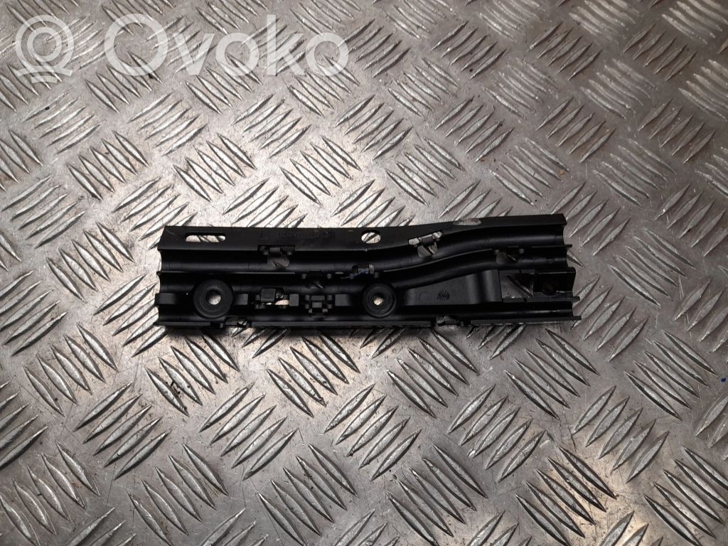 Tesla Model S Muu sisätilojen osa 