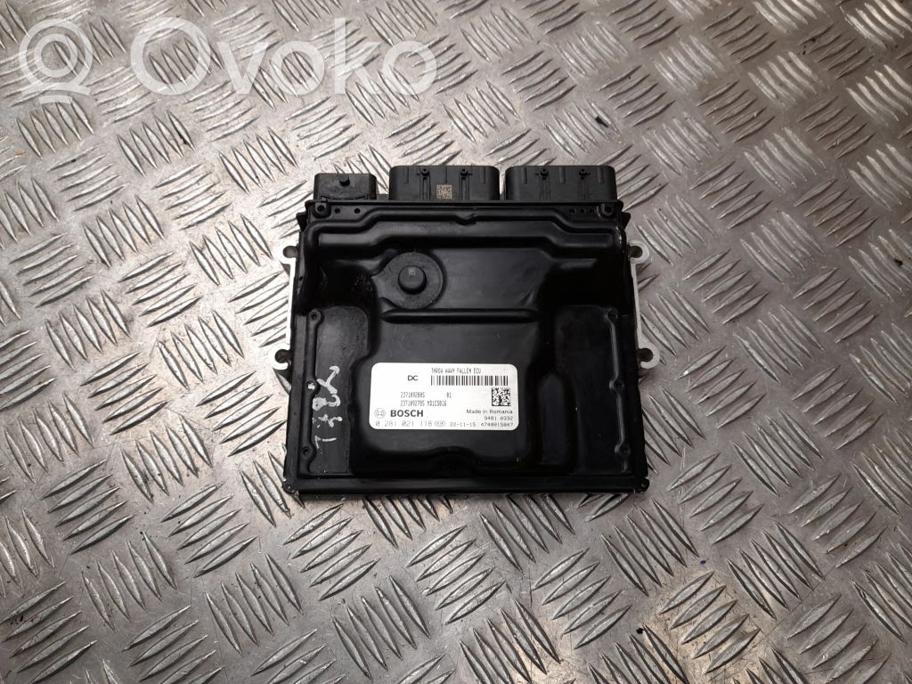 Nissan Primastar Engine control unit/module 
