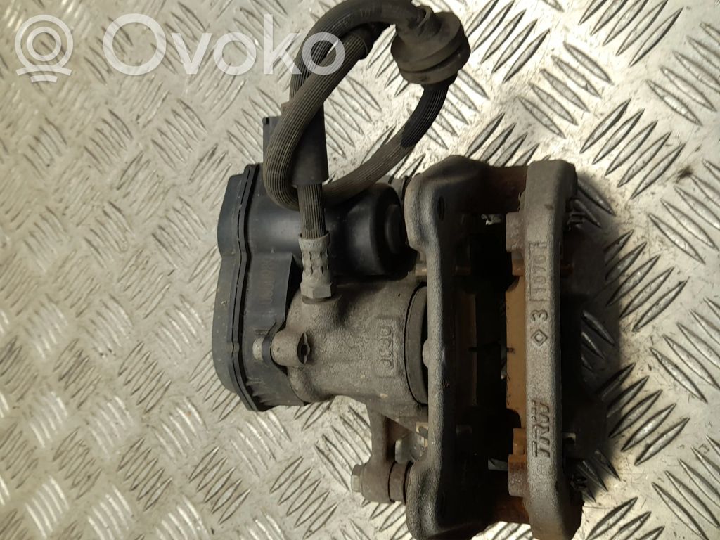 Задний суппорт   55611D,VD33884