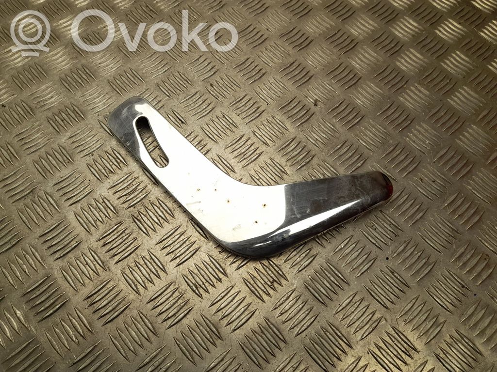 Mercedes-Benz 190 230 W110 W111 Altra parte interiore