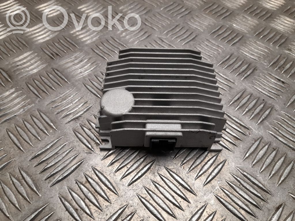 Audi Q8 e-tron Sound amplifier 