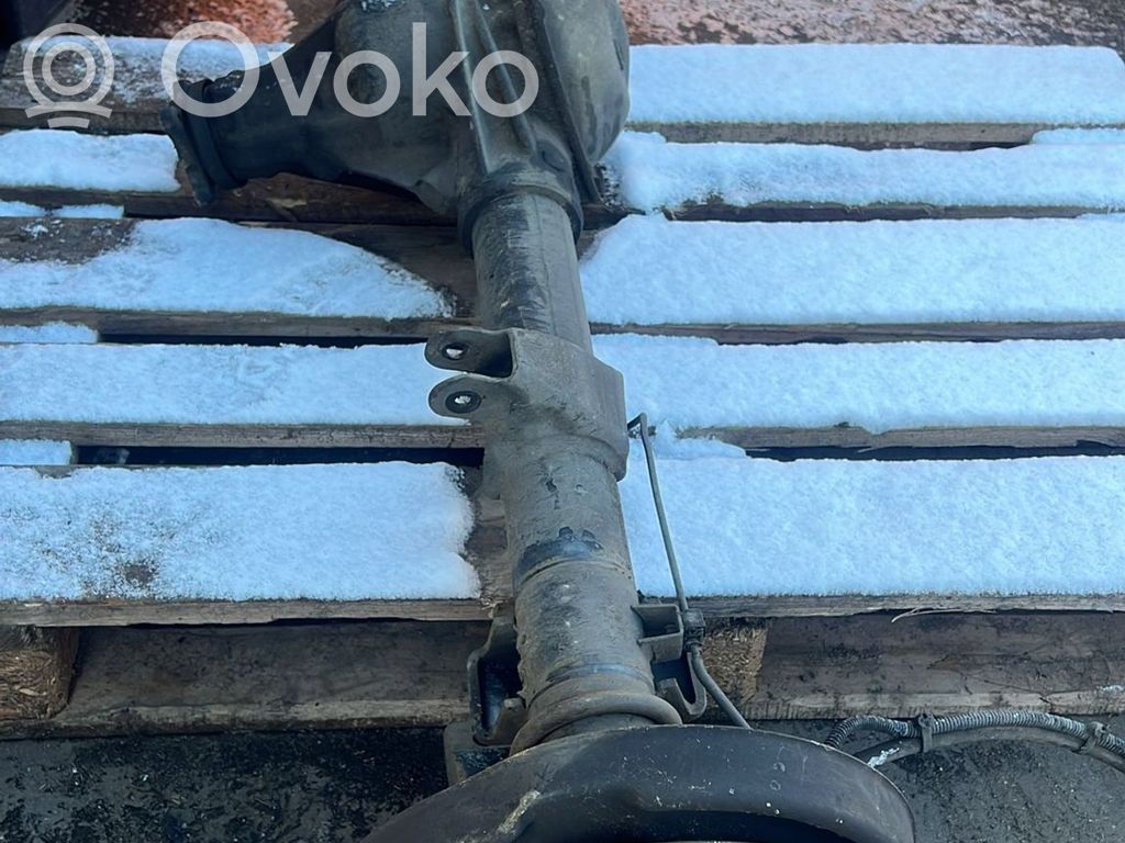 Volkswagen Amarok Grinda punții spate 