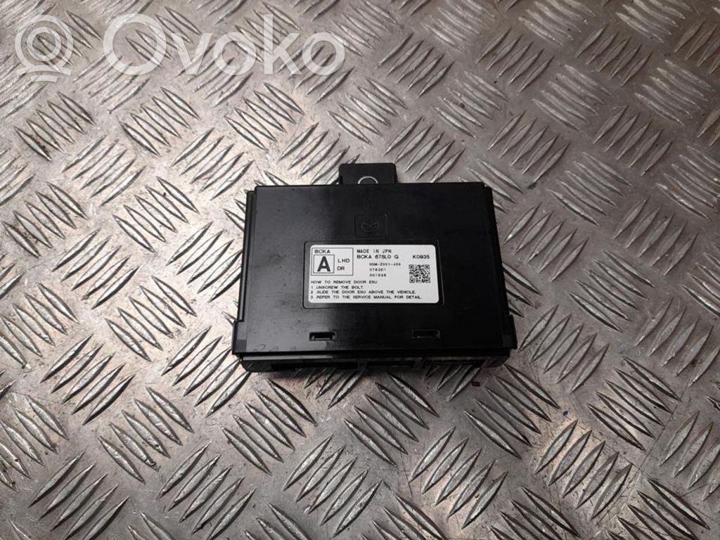 Mazda CX-30 Autres unités de commande / modules 