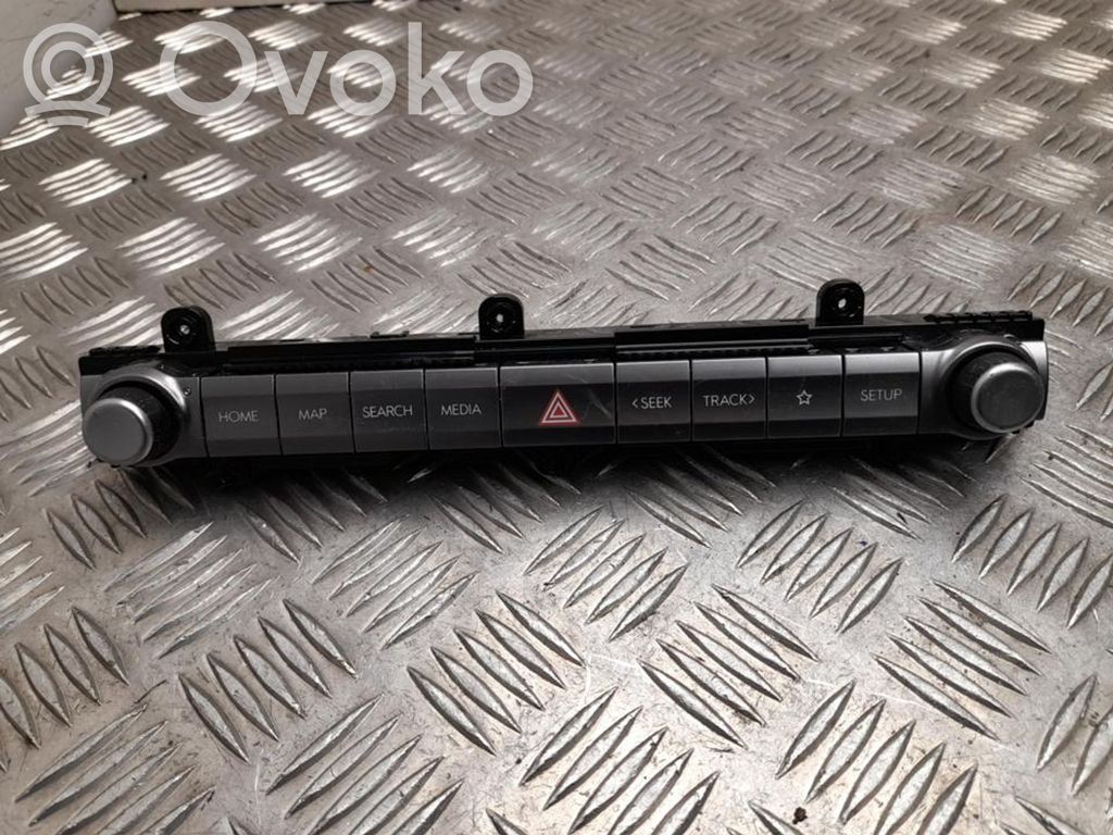 Hyundai Kona II Otros interruptores/perillas/selectores 