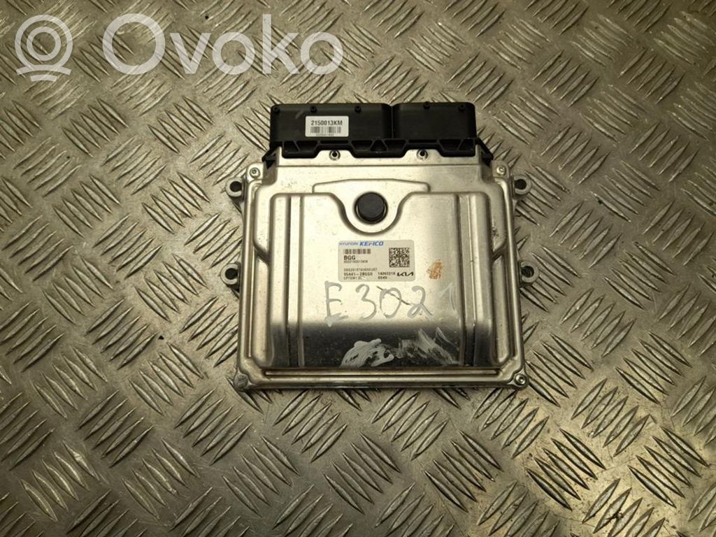 KIA Niro Engine control unit/module 