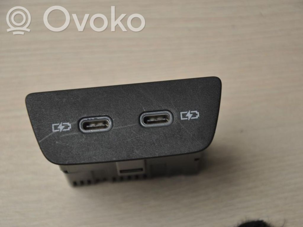 Volkswagen T-Roc Enchufe conector USB 