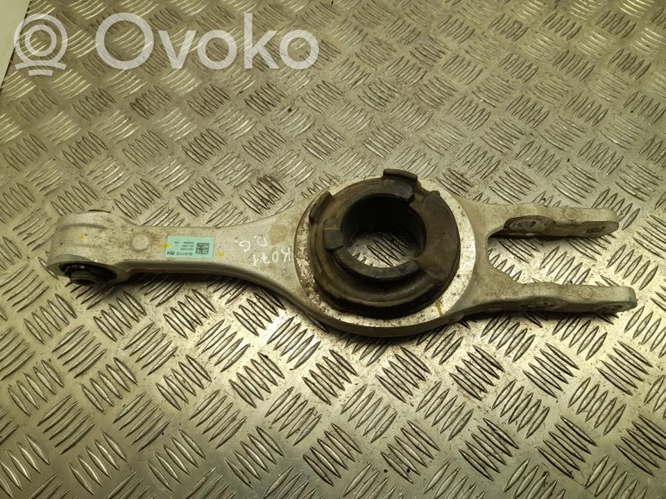 KIA EV6 Galinė šakė 