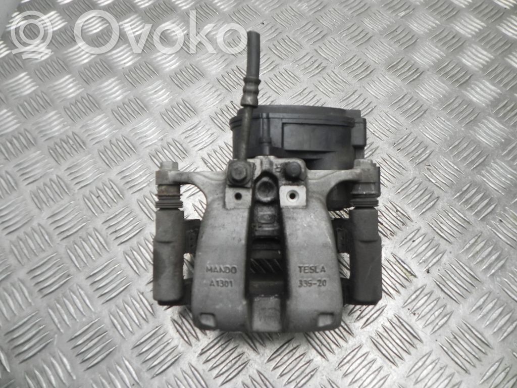 Tesla Model 3 Takajarrusatula 