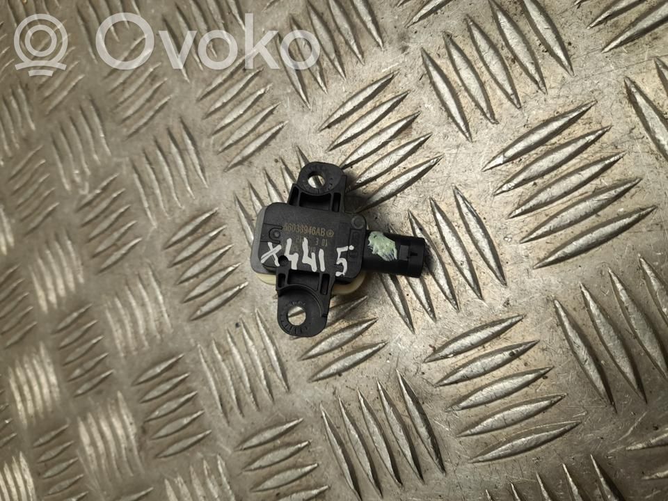Dodge RAM Airbagsensor Crashsensor Drucksensor 