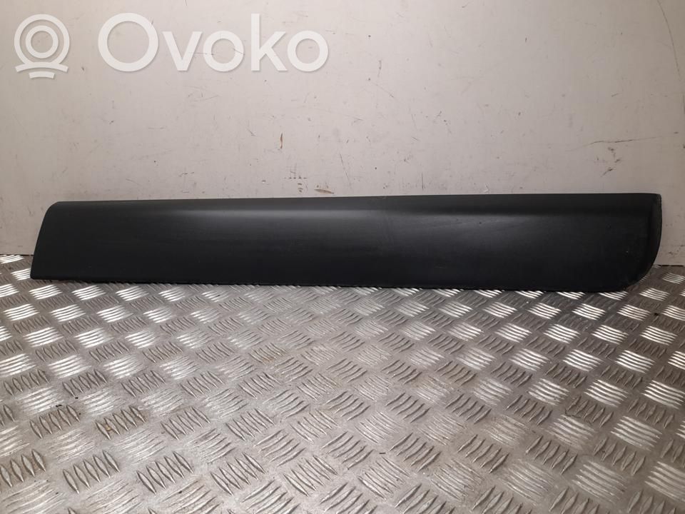 Dacia Dokker Alte componente capac prag/stâlp 