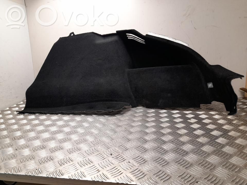 Tesla Model S Osłona tylnej klapy 