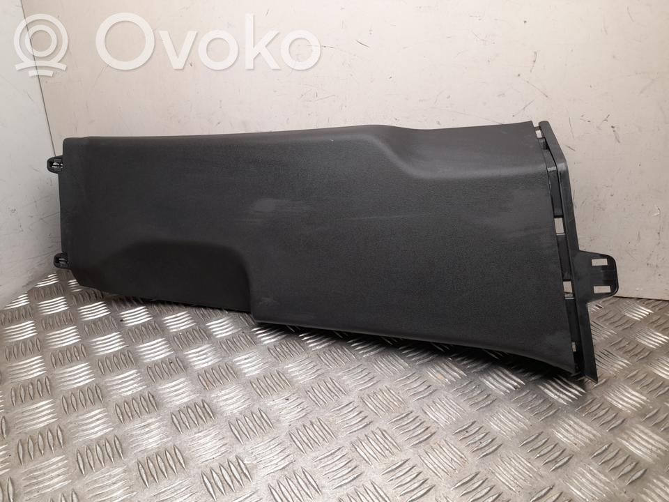 Volkswagen Touareg III Osłona dolna słupka / B 