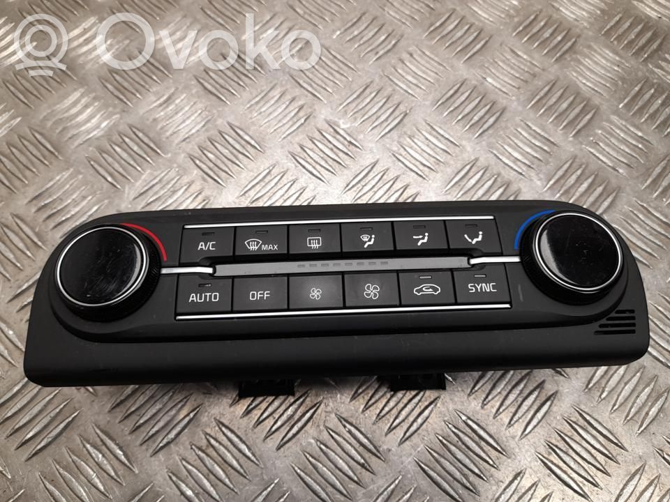 KIA Ceed Climate control unit 