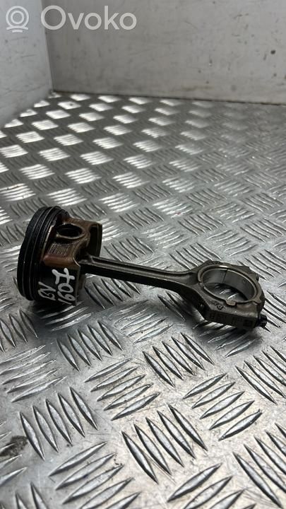 Pistón con biela   2351003330,BV1607
