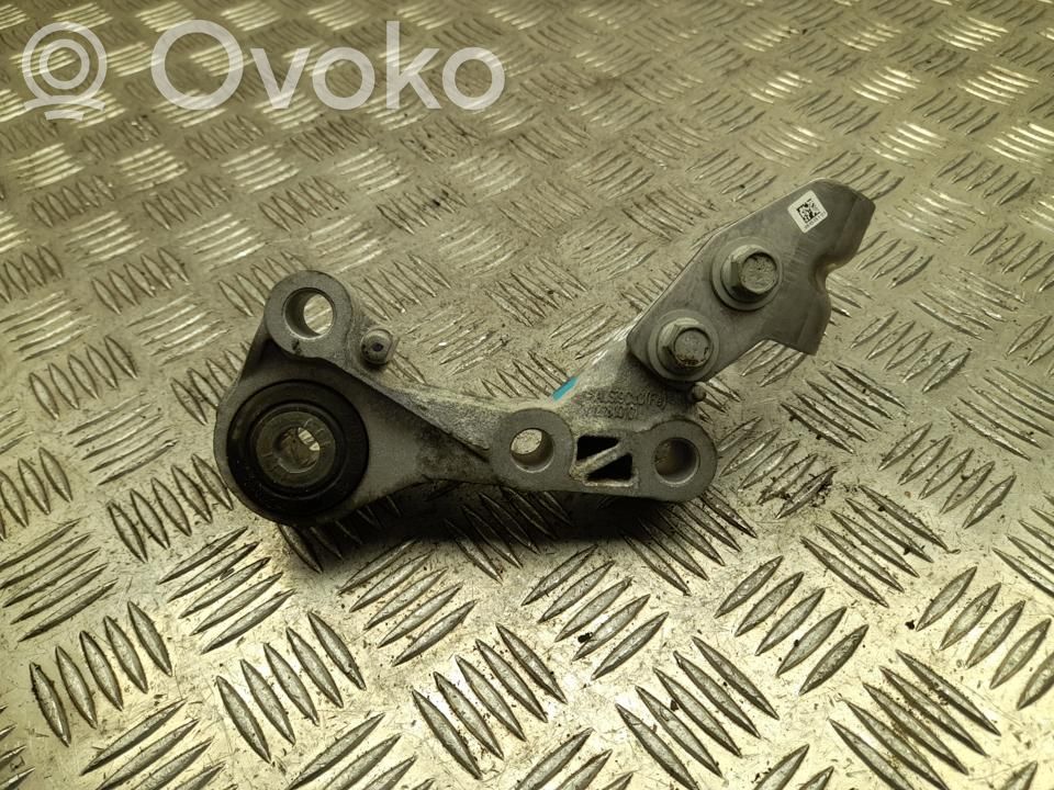 Engine mounting bracket   9799982,VD38582