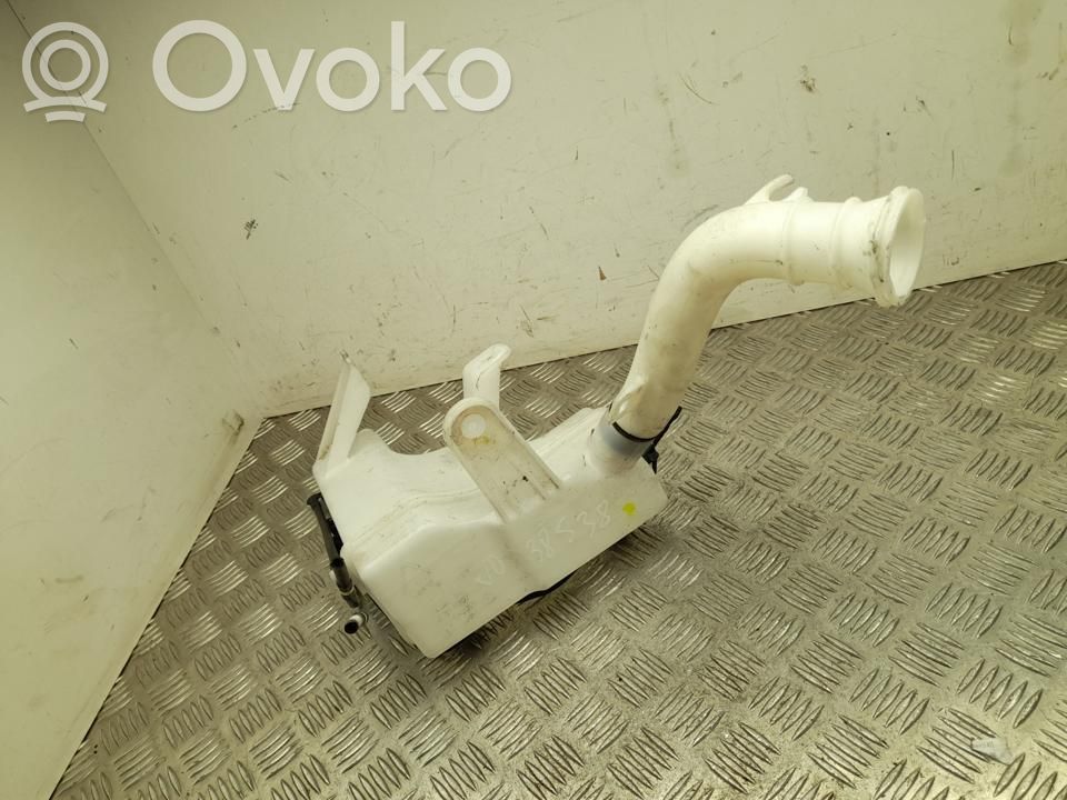 BYD Atto 3 Wischwasserbehälter 
