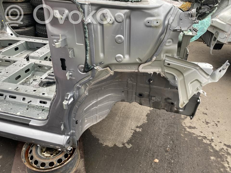 Panel lateral delantero   KETV539