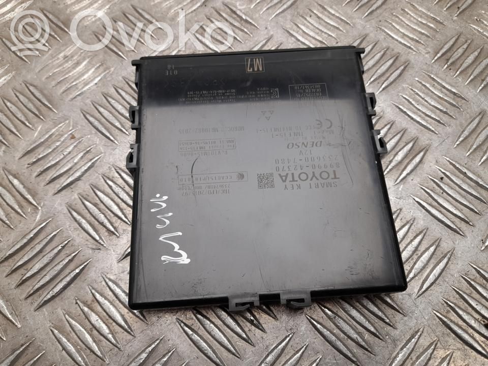 Toyota RAV 4 (XA50) Module de contrôle sans clé Go 