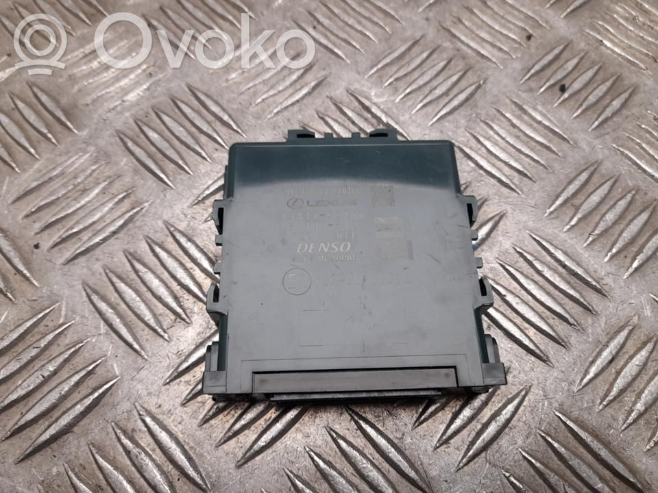 Lexus LBX Autres unités de commande / modules 