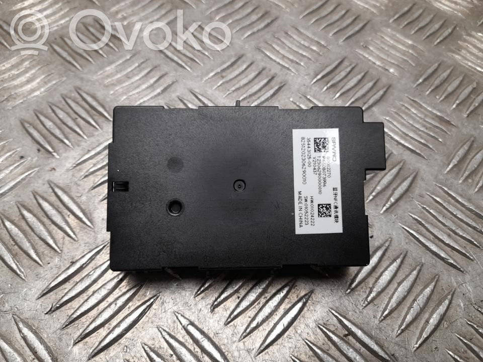 Polestar 4 Sonstige Steuergeräte / Module 