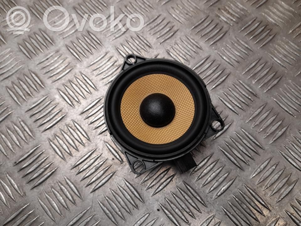 Volvo XC90 Enceinte de porte arrière 