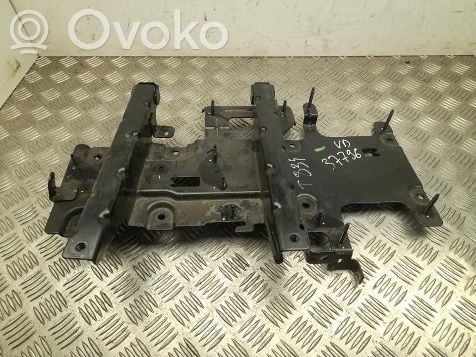 Opel Astra L Łapa / Mocowanie silnika 