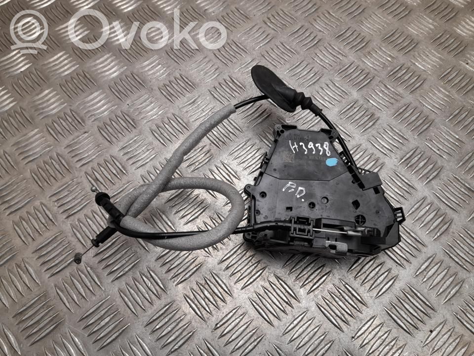 Priekšpusē slēdzene   805022865R,H3938