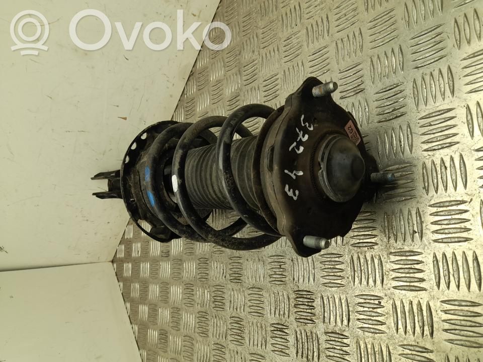 KIA Ceed Priekšpusē amortizators ar atsperi 