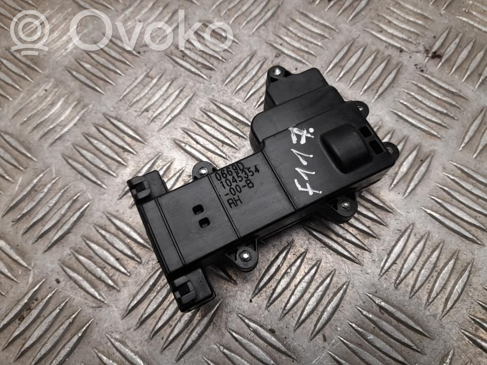 Tesla Model X Door control unit/module 