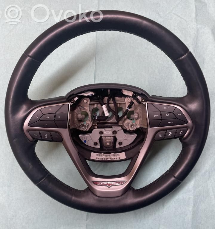 Jeep Grand Cherokee Ohjauspyörä 