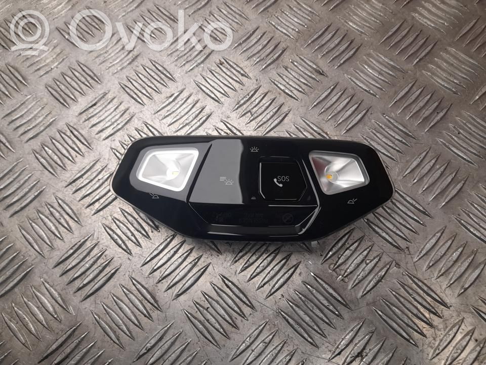 BMW 2 Active Tourer U06 Etuistuimen valo 