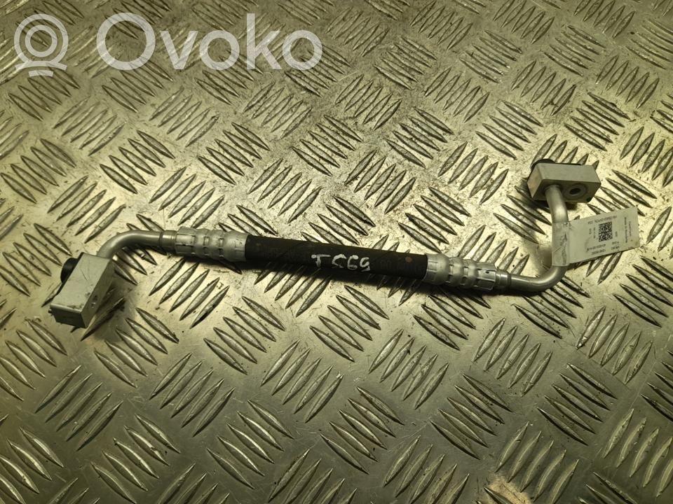 Volkswagen ID.4 Ilmastointilaitteen putki (A/C) 